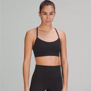 Lululemon Flow Y Adjustable Bra Light Support Black Worn Once